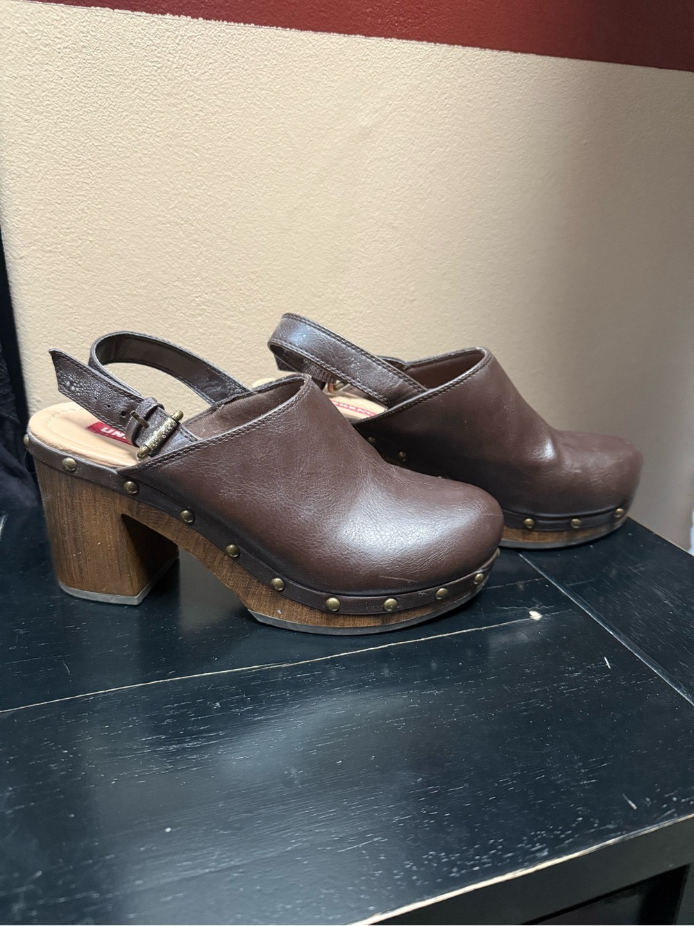 UNIONBAY Brown Leather Clog Heels with Studded Wood Platform